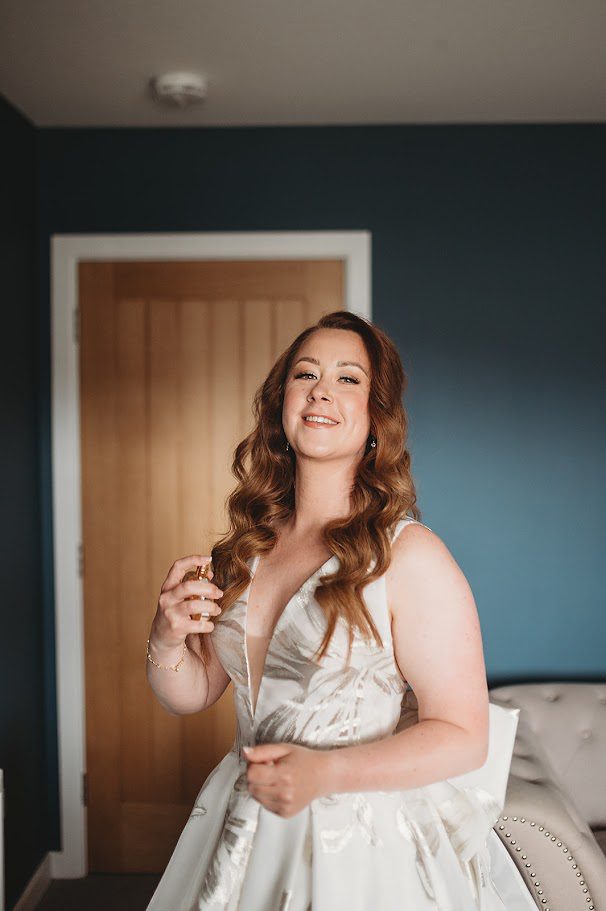 choosing your wedding day perfume with mary gibson the celebrant angel aberdeen