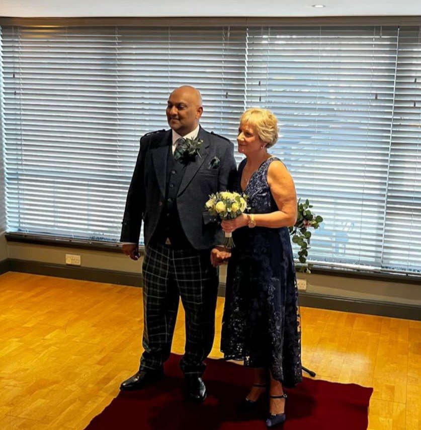 heather and hareen's wedding at dunavon house with mary gibson the celebrant angel aberdeen