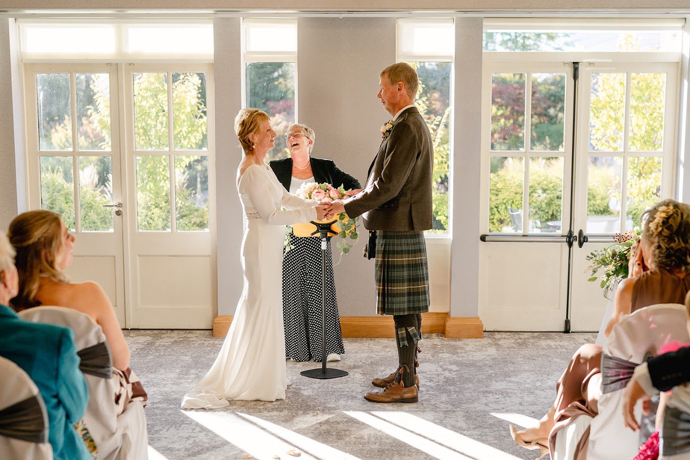 shirley and mike A hand tying ritual for Shirley and Mike at Ruffletts Hotel St Andrews